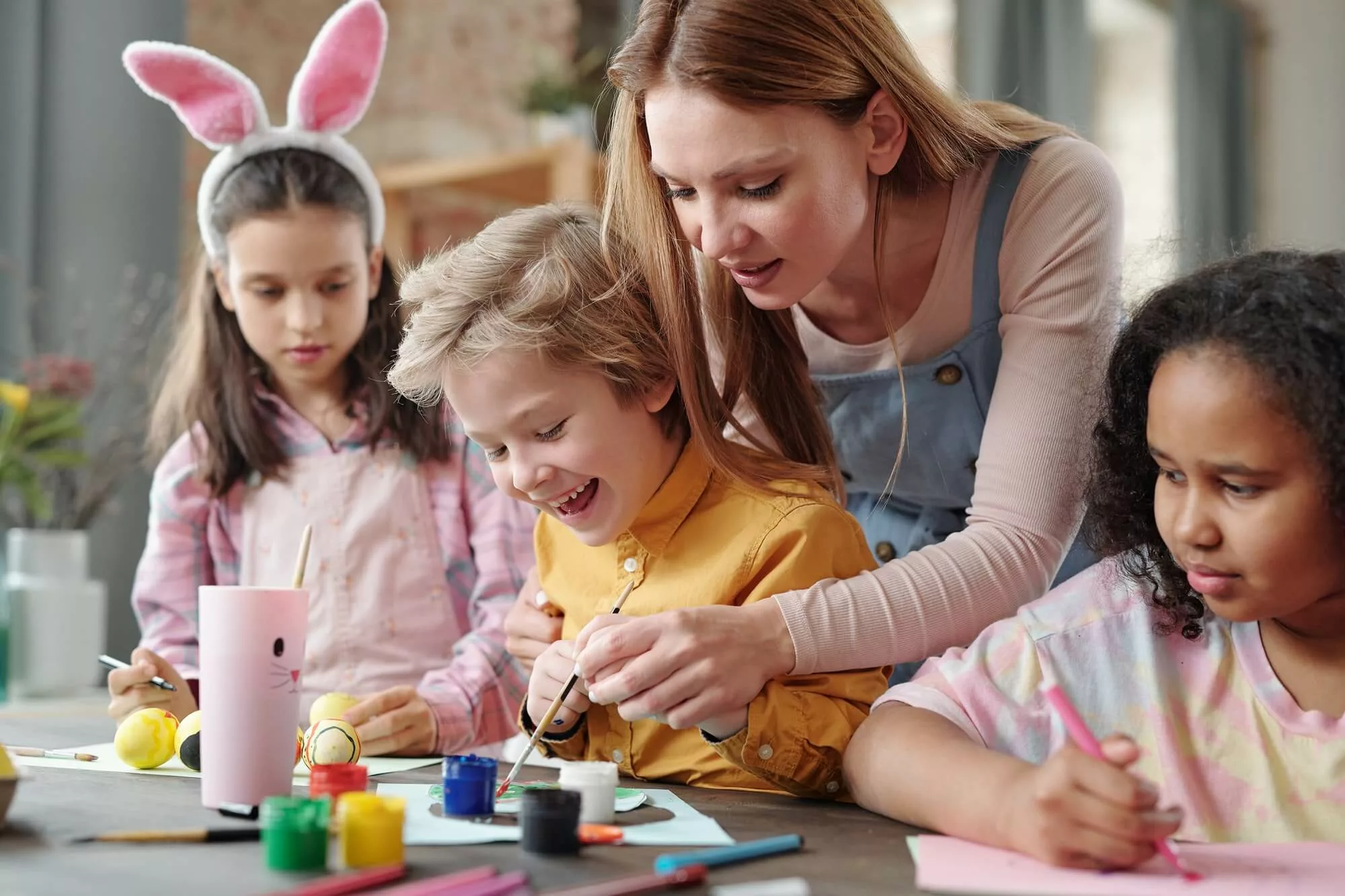 children-painting-pictures